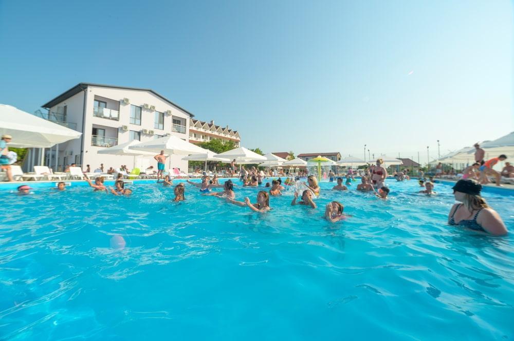 Ruta Resort & Event Hotel ザトカ エクステリア 写真